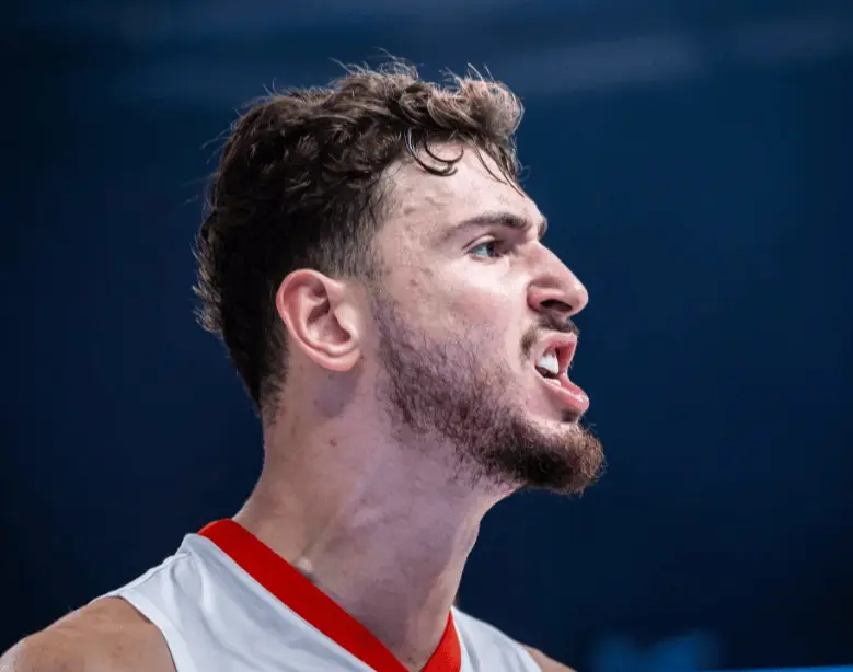 img, 表现已经赢, 申京欧锦赛